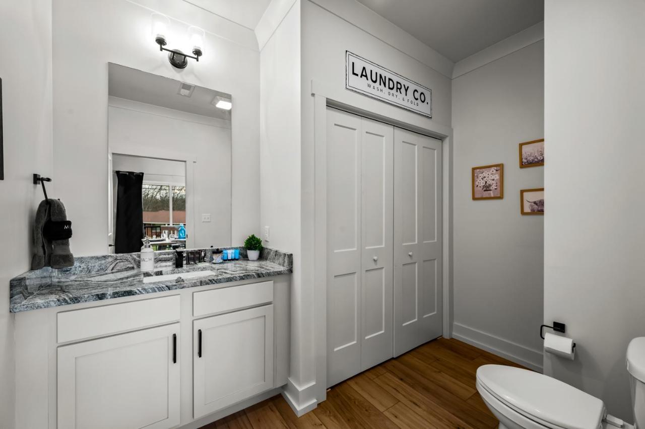 *Dog Friendly*Modern Home-Minutes To Dollywood, Gatlinburg, Smoky Mountains & Pigeon Forge! Εξωτερικό φωτογραφία