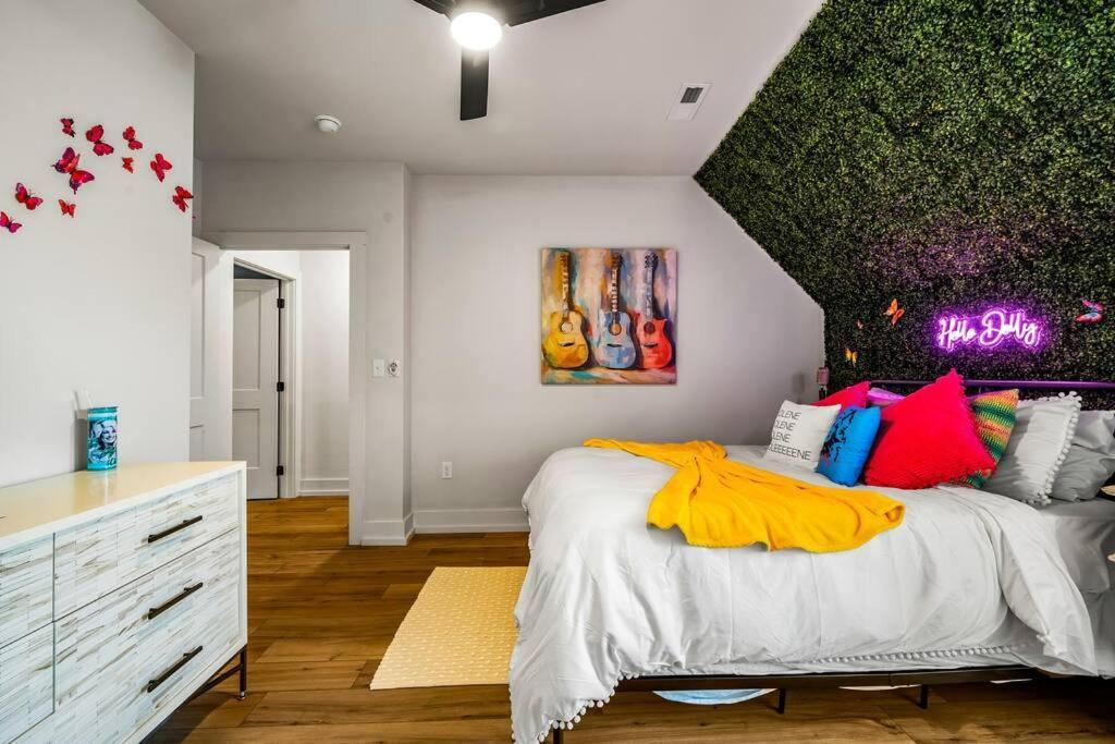 *Dog Friendly*Modern Home-Minutes To Dollywood, Gatlinburg, Smoky Mountains & Pigeon Forge! Εξωτερικό φωτογραφία
