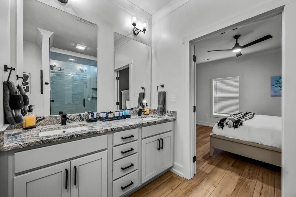 *Dog Friendly*Modern Home-Minutes To Dollywood, Gatlinburg, Smoky Mountains & Pigeon Forge! Εξωτερικό φωτογραφία